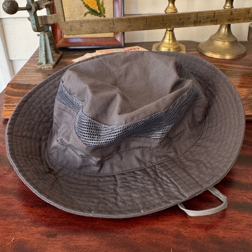 Outdoor Research Vented Bucket Hat, Gray sz Large - Picture 3 of 5